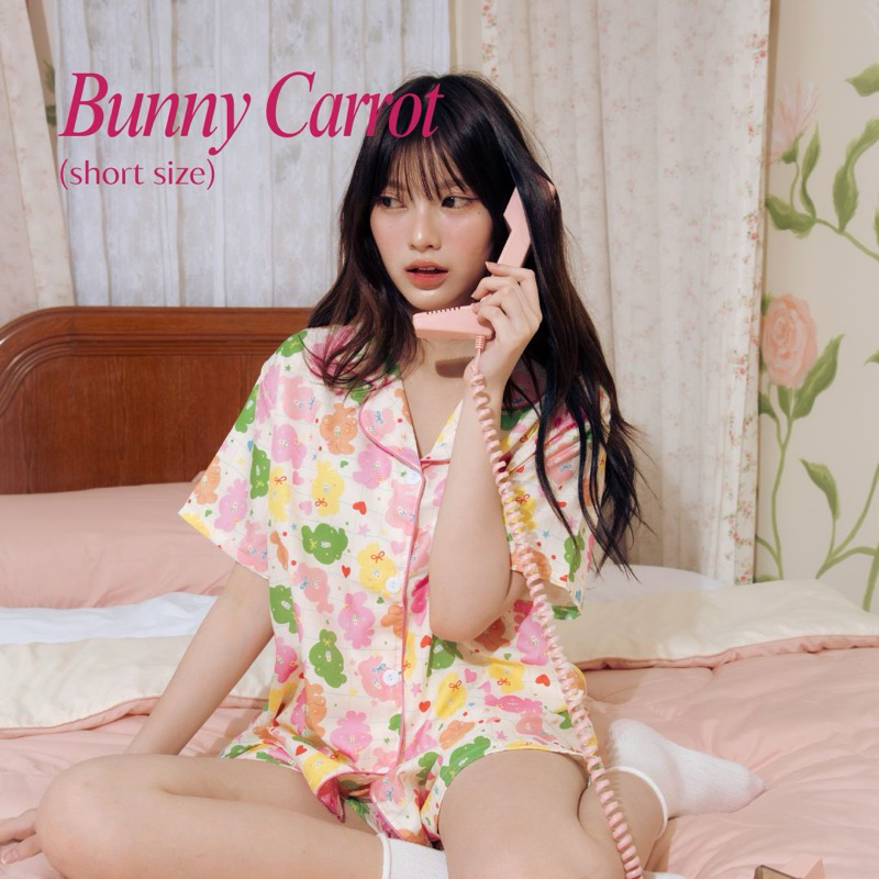 Bunny carrot ชุดนอน  ชุดนอนผู้หญิง ชุดนอนแขนสั้น ชุดนอนแขนยาว ลายน่ารัก สไตล์เกาหลี ฟรีไซส์ พร้อมส่ง