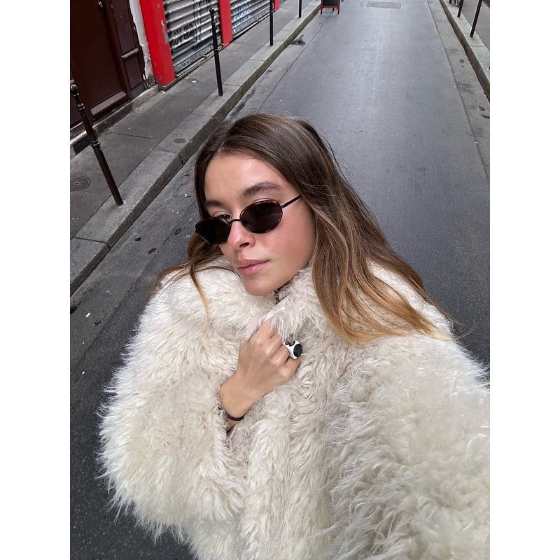 แว่นตากันแดด girlboss.stuff แบรนด์ Vehla - The Reign Tort/Smoke