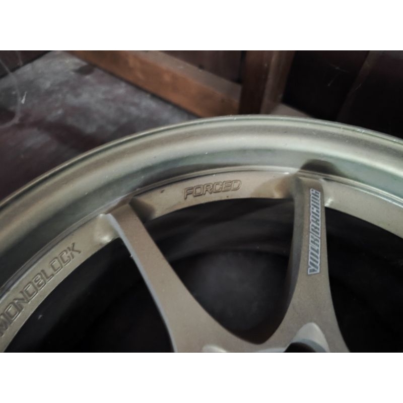 ce 28 4 รู ขอบ 14" ไม่เคยซ่อม งายไทย