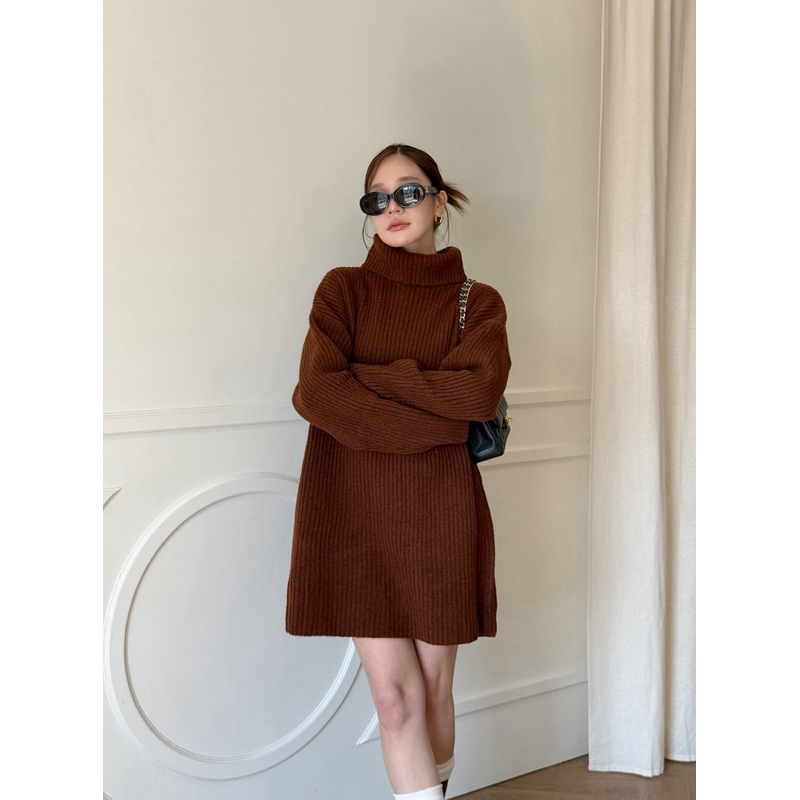 Than knit dress เดรสคอเต่า โอเว่อไซส์ >> สีน้ำตาล <<