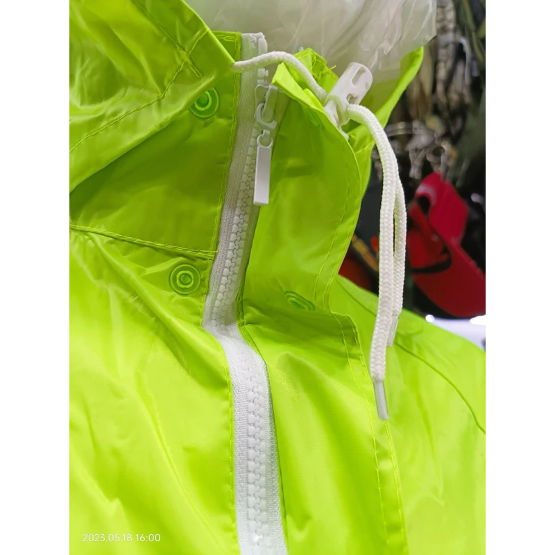 ชุดกันฝนเสื้อและกางเกง มีฮูด เนื้อผ้า PVC thumbnail 6