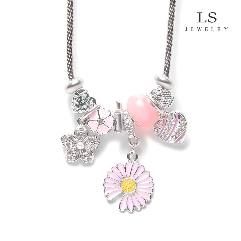 LS สร้อยคอผู้หญิง สร้อยคอแฟชั่นสีเงิน จี้ดอกไม้สีชมพู n2606