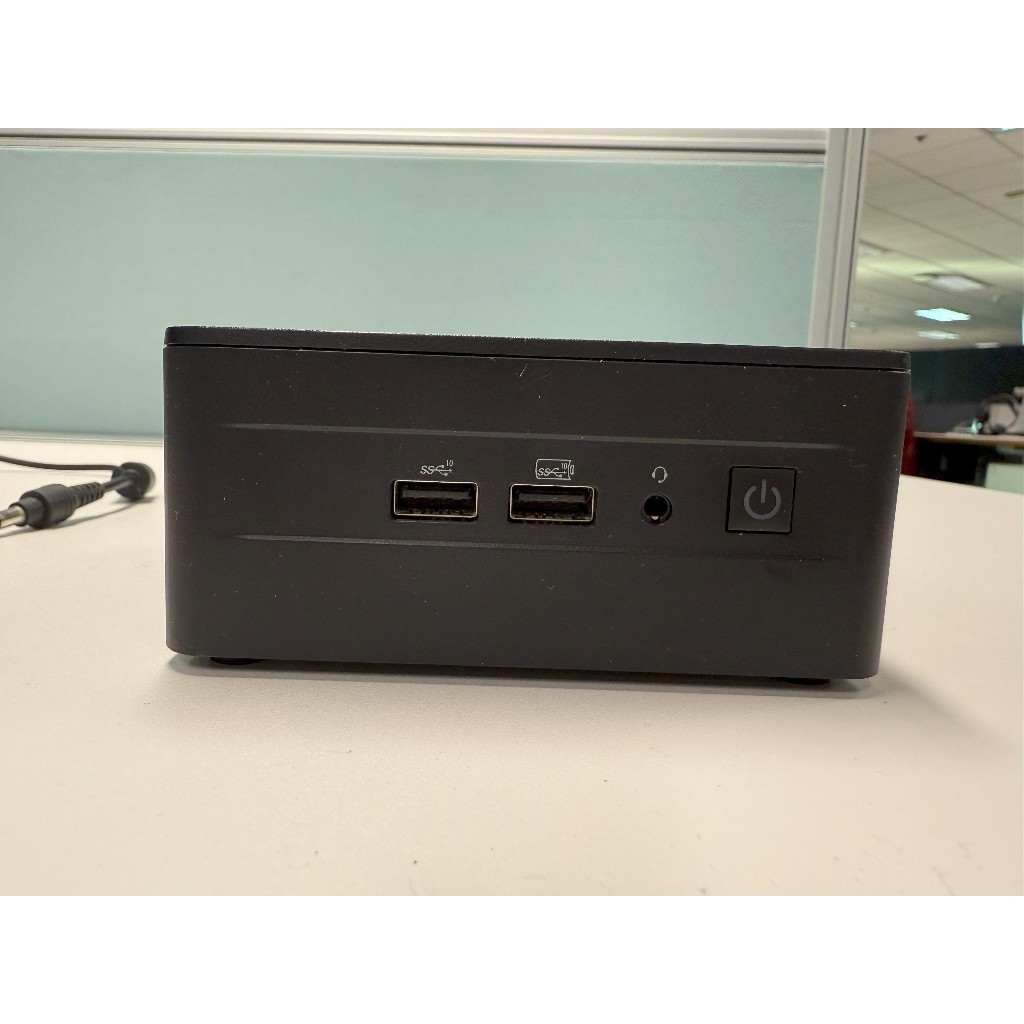 Intel NUC i7-1260P (สเปคเทียบได้กับ ASUS NUC 12 PRO) SSD 1 TB RAM 64 GB อายุประมาณ 2 ปี สภาพดี