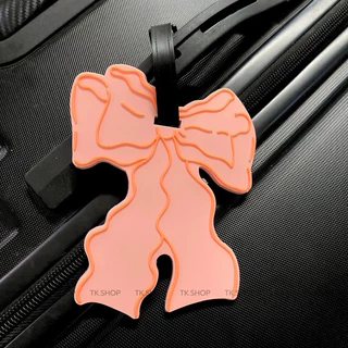 ป้ายห้อยกระเป๋าเดินทาง ลายโบว์ สีพีช 🎀 | Luggage Tag พีวีซียางนิ่ม กันน้ำ (พร้อมส่งในไทย)