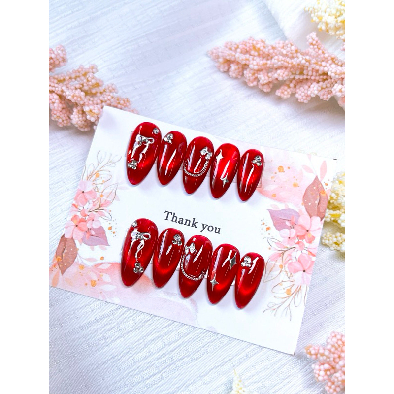 Alodie เล็บปลอมสีเจลแท้ ลูกแก้วสีแดง งาน Handmade แถมฟรีชุดอุปกรณ์ติด