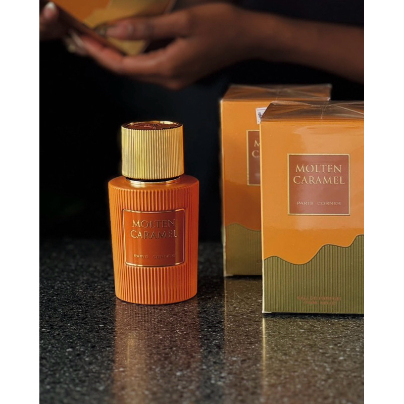 Molten Caramel Paris Corner for women and men