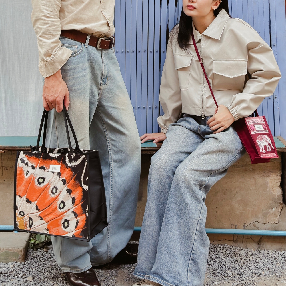 PASAYA Woven Art Bag x DIVERSITY OF THAILAND - BUTTERFLY WING Size M (33x31x15 cm.)