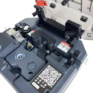 เครื่องพิมพ์ปลอกมาร์คสายไฟ Bluetooth มีแบตเตอร์รี่ในตัว NIIMBOT รุ่น C1