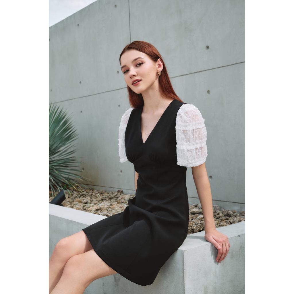 LILY DRESS - Stilista เดรสสั้น