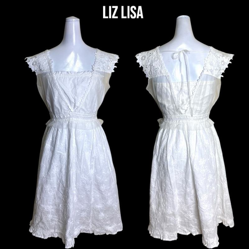 Liz Lisa เดรสเกาะอกแขนสั้นผ้าตาข่ายลูกไม้สีขาว