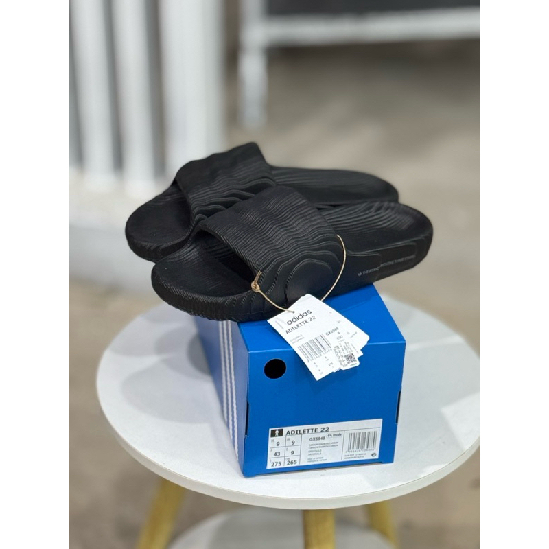 Adidas  Adilette  22
