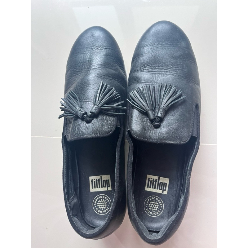 รองเท้า fitflop เบอร์ 43