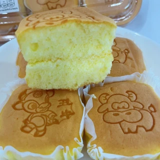 เค้กไข่นมหน้าวัว (1 ลังมี 12 กล่อง)