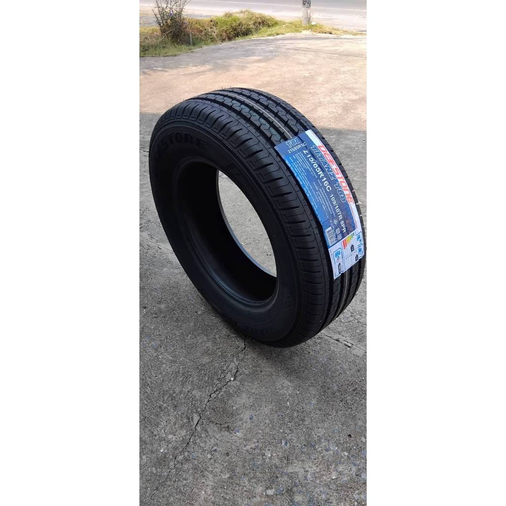 DEESTONE 215/65 R16C  8PR TITANZ T88 ปี25