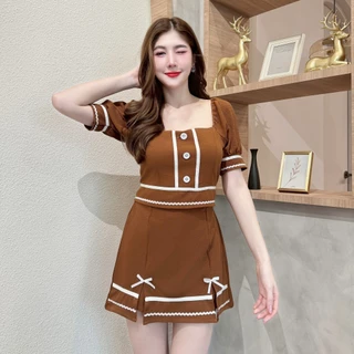 สินค้าพร้อมส่ง ชุดเซตกางเกงกระโปรงผ้าวูลเวฟ เสื้อครอปสม็อคไหล่แต่งกระดุมหน้าแต่งกุ้น+กางเกงกระโปรงผ่าหน้าแต่งโบว์หน้า