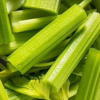 🛒Oishi-Fresh🥬เซเลอรี่ ปลอดสารพิษ 1 กก. รสชาติกรอบ สด ใหม่ ใยอาหารสูง หวานออร์แกนิค ผัก เคลมได้ 1-2 วัน