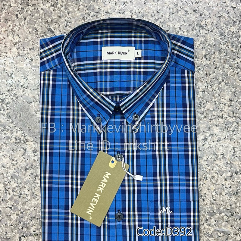 เสื้อเชิ้ตลายสก๊อต สีน้ำเงินสด แขนสั้นนะคะ