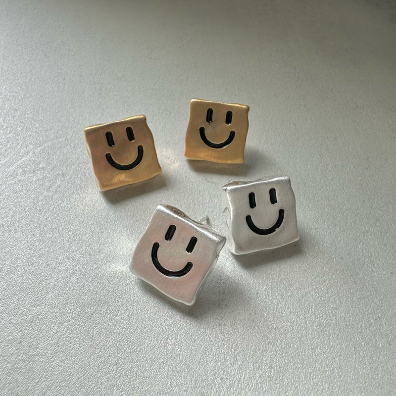 ต่างหูยิ้มก้านเงินแท้คนแพ้ง่ายใส่ได้