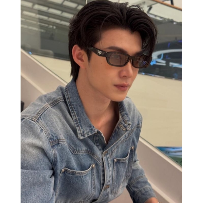 [Hawk.lens]แว่นตากันแดดPrada B06S ของแท้เท่านั้น อุปกรณ์ครบพร้อมประกัน ตามหารุ่นไหนถามได้ค่ะ