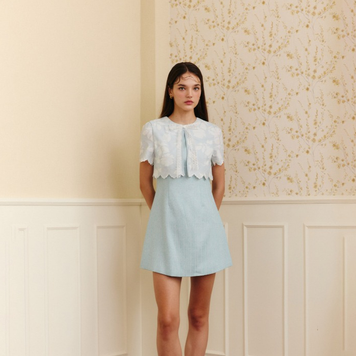 La Mignonne (XS-3XL) Angelica Chloe Dress งานเดรสใส่ทำงาน สุดน่ารัก ดีไซน์ช่วงบนลายดอก เพิ่มความหวาน