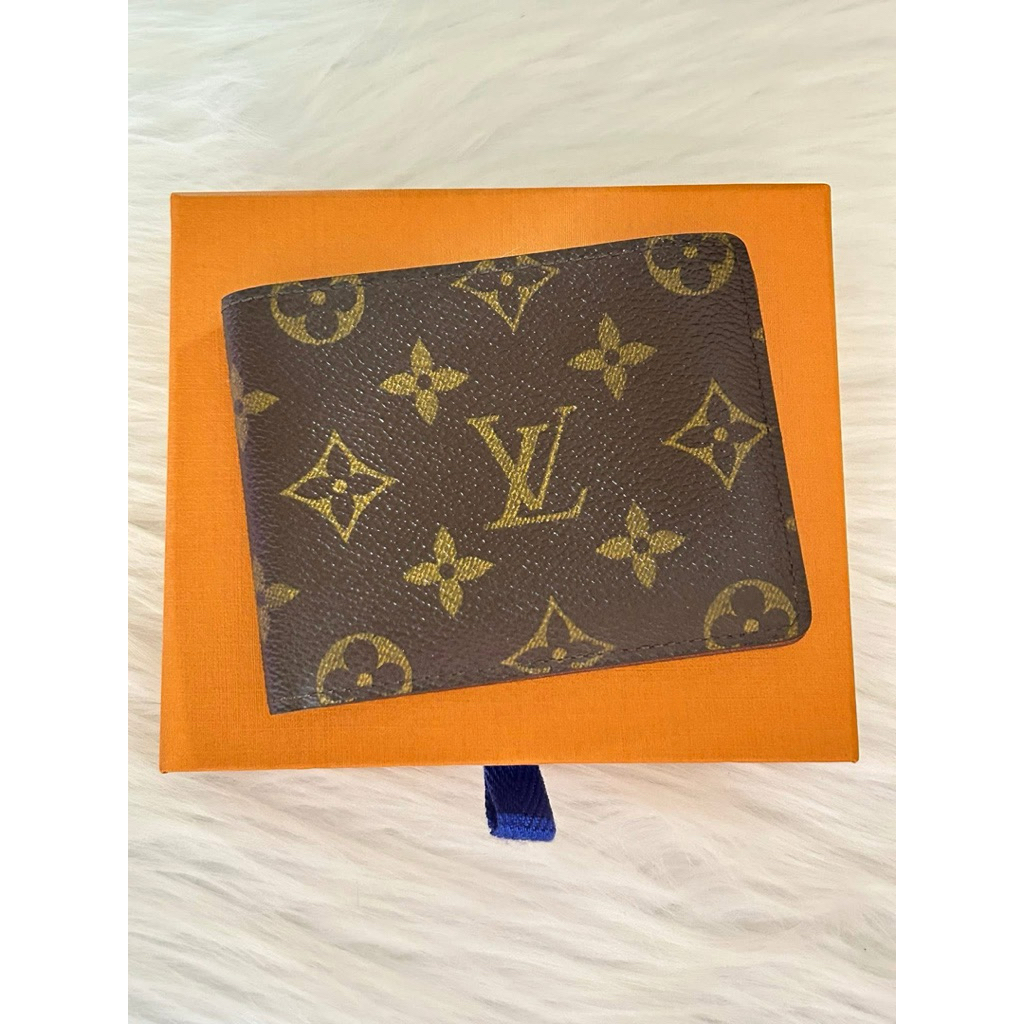 lv monogram billfold men wallet