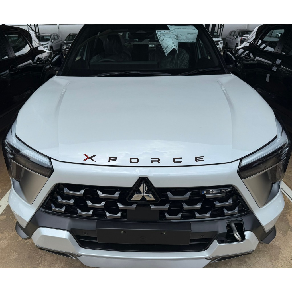 ตัวอักษรฝากระโปรหน้า Mitsubishi XFORCE HEV ตัวนูน ของแท้ HB