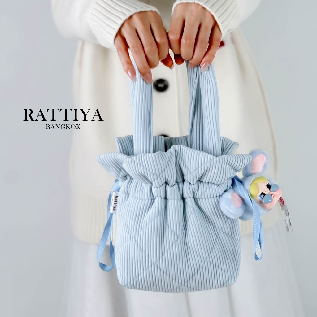 มี3 สี กระเป๋านุ่มนิ่ม เชือกรูด กระเป๋าถือสไตล์มินิมอล