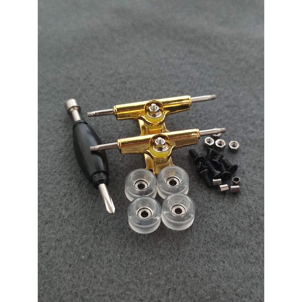 ดูโอ้เซ็ต ทรัค ล้อ สแตนดาด พร้อมชุดน็อตและไขควง เลือกสีได้ตามใจชอบ - รูปที่ 2