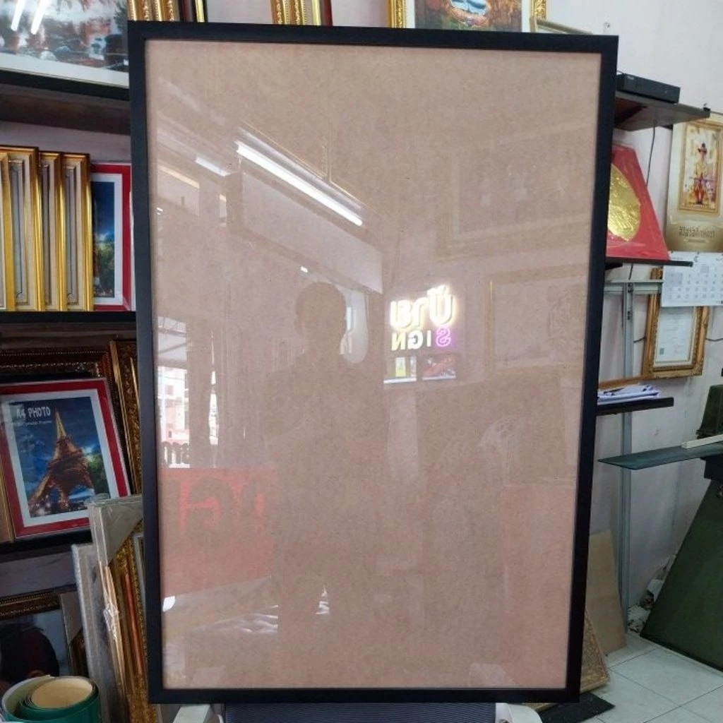 กรอบใส่โปสเตอร์ ขนาด 27*40 นิ้ว กรอบโปสเตอร์หนัง กระจกอคิลิค2มิล เบา ปลอดภัย ไม่แตก อ่านรายละเอียดด้านล่าง