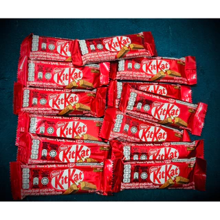 ช็อกโกแลตคิทแคท KitKat ห่อ 18ซอง 270g
