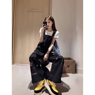 1961# [S-XL] ชุดเอี๊ยมผ้ายีนส์ขายาวสีดำปักลายน่ารักๆ ปรับสายได้ มีกระเป๋าหน้า-หลัง
