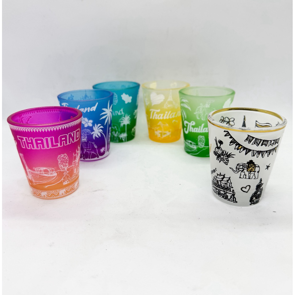 แก้วเป็ก shot glass แก้วที่ระลึกSouvenir Thailand ของฝากชาวต่างชาติ ของชำร่วย มี 6 สีให้เลือก