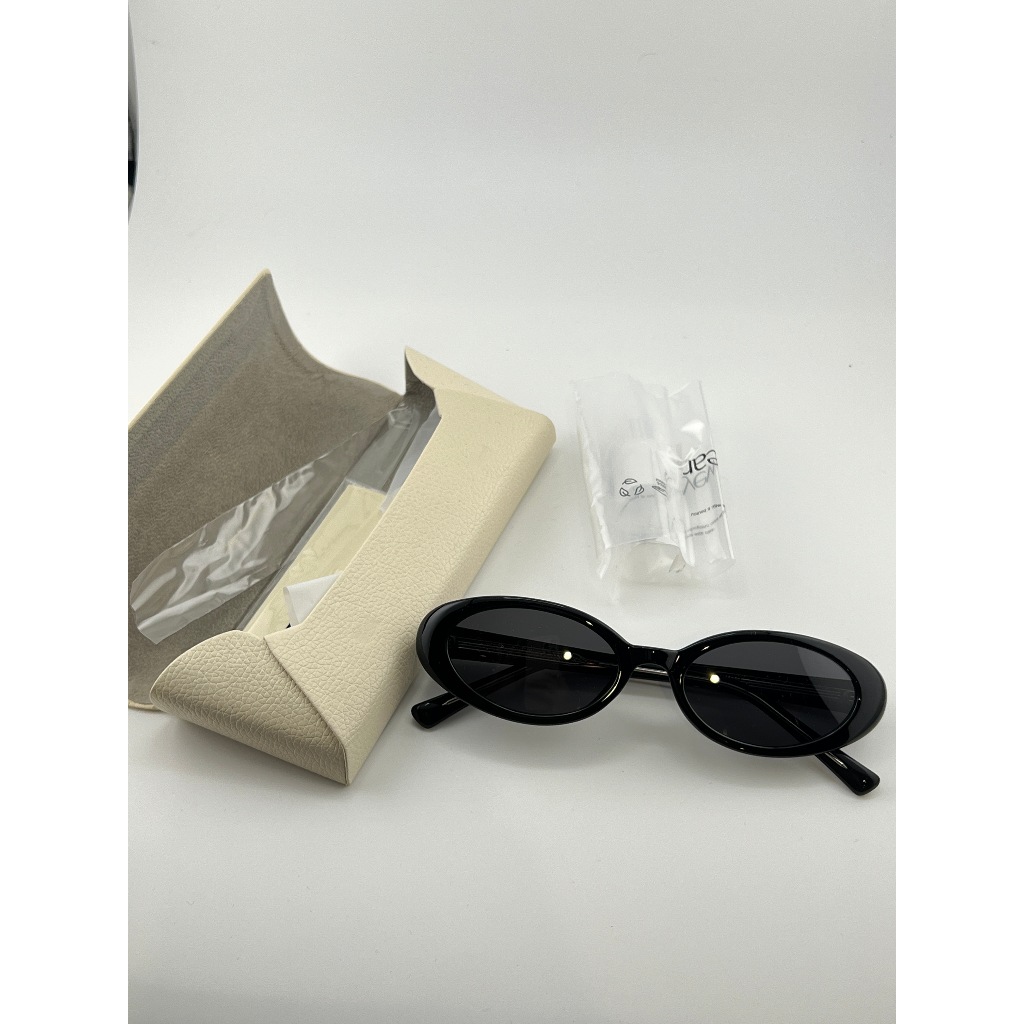 พร้อมส่งจากไทย แว่นตา Rieti รุ่น OTELLO แว่นกันแดด แท้ของใหม่แค่ลองทาบกับหน้ารอบเดียวยังไม่เคยใส่