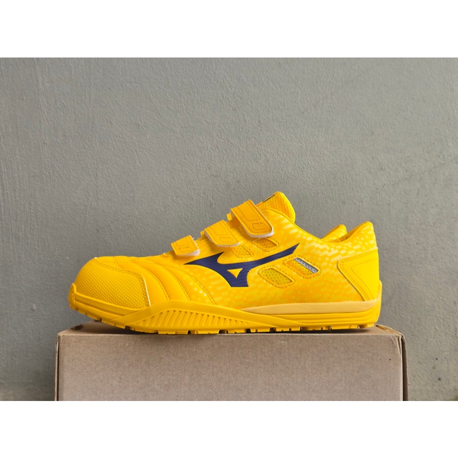 MIZUNO ALMIGHTY SAFETY SHOES (รองเท้าเซฟตี้)
