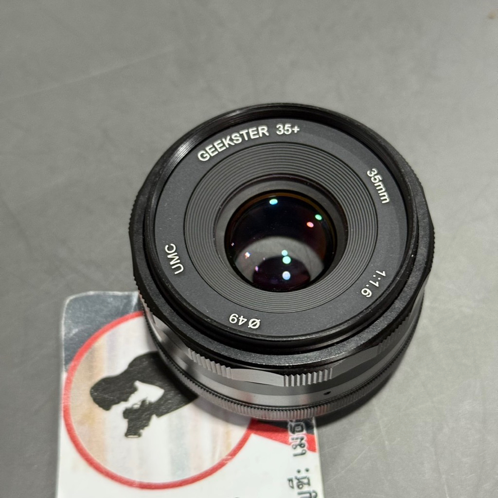 Geekster  35 f1.6 สำหรับ ฟูจิ
