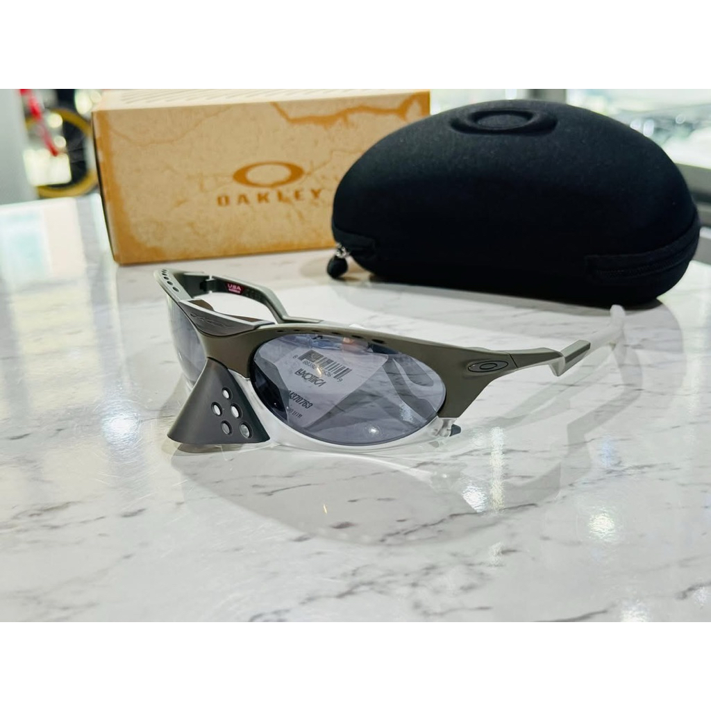 Plantaris Matte Moss Green /Prizm Black ของแท้ ประกันศูนย์ 2 ปี