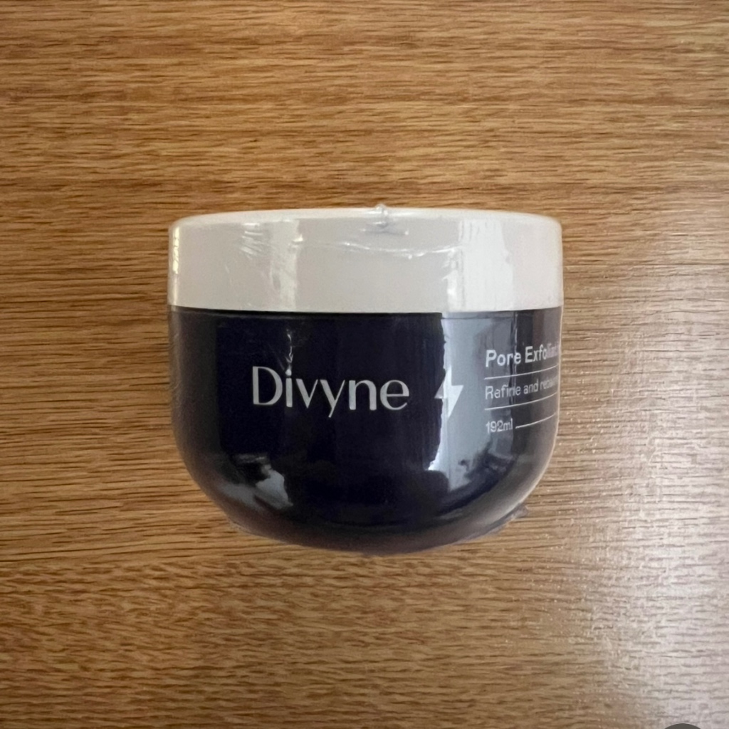 Divyne สครับหนังศีรษะ คุมความมันยาวนาน กระตุ้นผมงอกใหม่ Pore Exfoliating Scalp Scrub