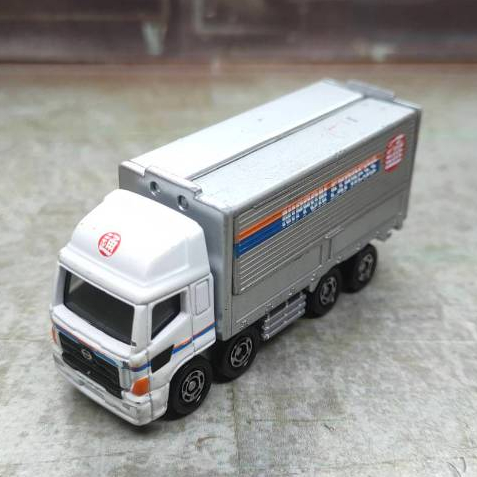 Tomica โมเดลรถเหล็กโทมิก้า Hino Profia Nippon Express Truck NO.77