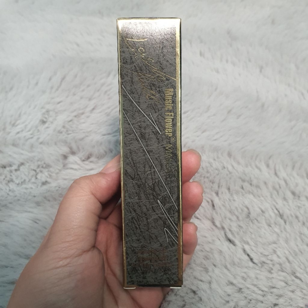 (เคลียร์สต็อค) มาสคาร่ายี่ห้อ Music Flower มาสคาร่าปัดขนตาสีดํา กันน้ำติดทนนาน ขนตาหนา หัวแปรงใหญ่ปัดง่ายจับถนัดมือ