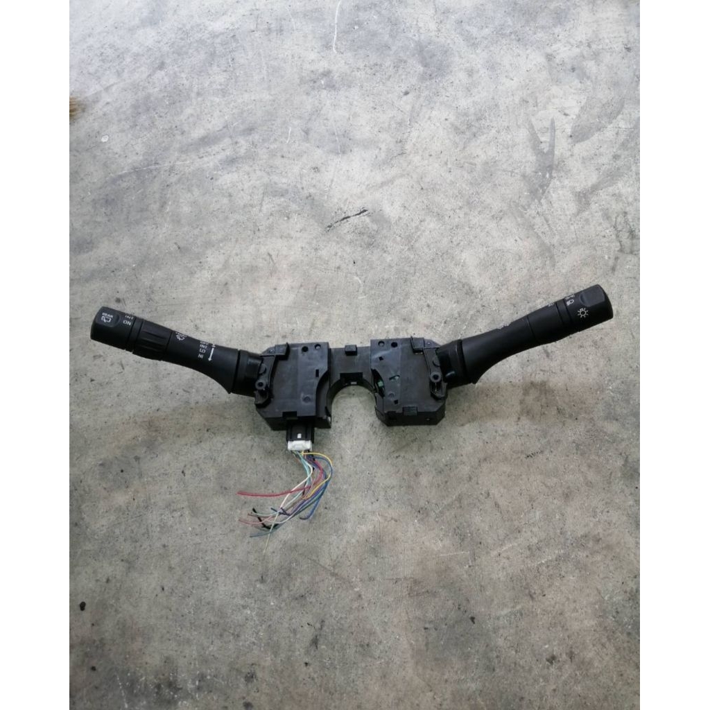 สวิตช์ยกเลี้ยว สวิตช์เปิดไฟหน้า นิสสัน มาร์ช อะเมร่า เทียน่า J32 MARCH ALMERA TEANA J32