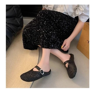 แฟชั่นใหม่ รองเท้าแตะอินเทรนด์ แตะลําลอง ใส่ง่าย พื้นนุ่มไม่เจ็บเท้า ราคาหลักสิบ พร้อมส่ง