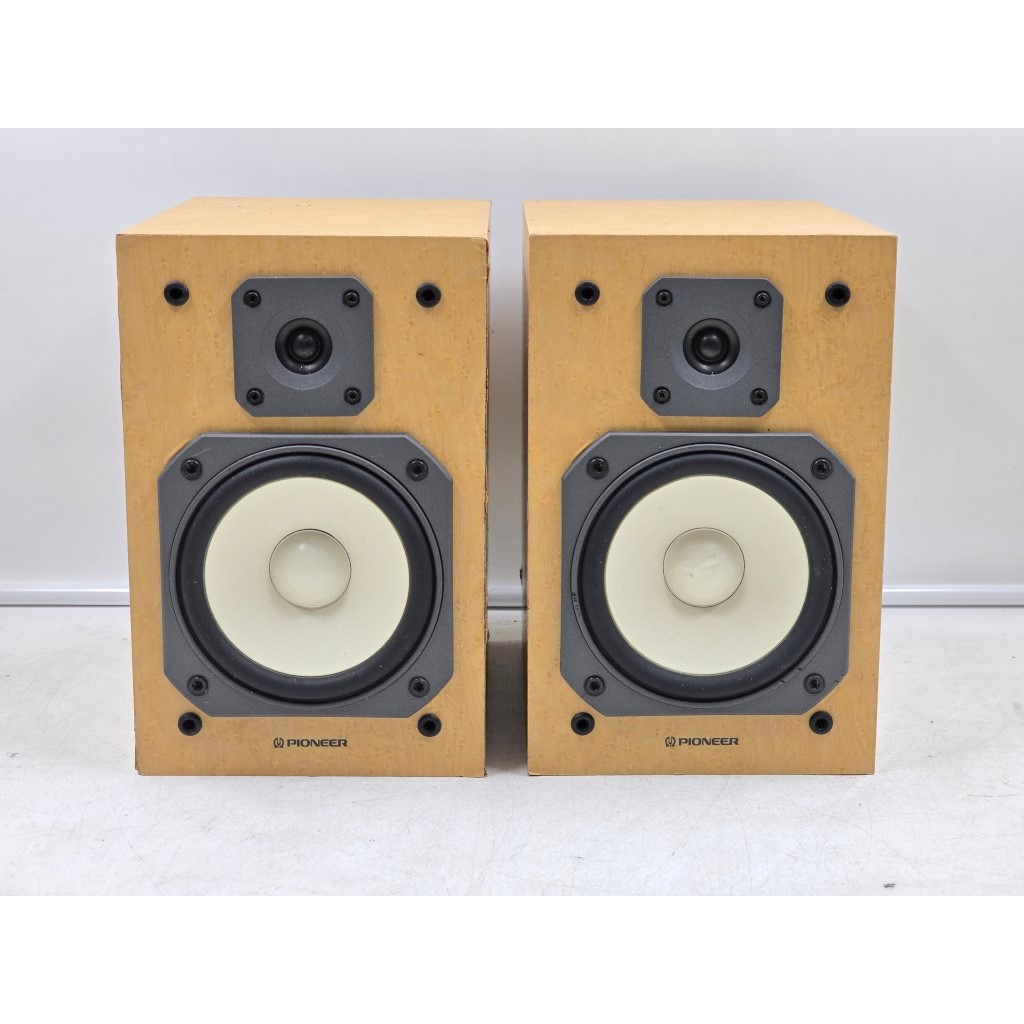 BC15 ลำโพงมือสองญี่ปุ่น 1 คู่ (R50) PIONEER S-L7V-LR 50W 6 โอห์ม Woofer 4 นิ้ว Size ตู้ 15.5x21.5x24