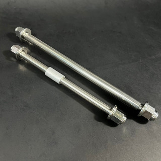 แกนล้อหน้า+หลัง KR ช่วงหน้าลีโอ  หัวสนาม งานเฮงสกรู