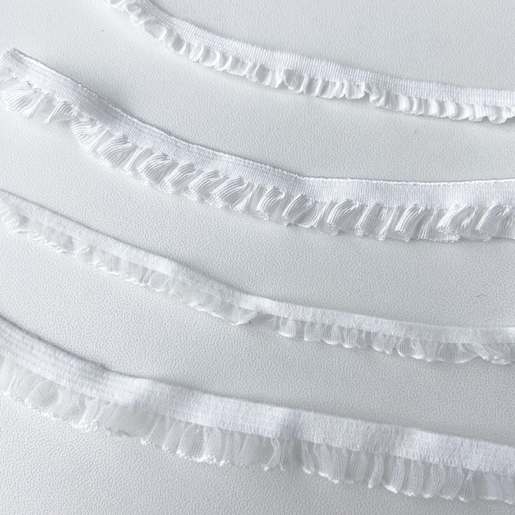 ♡  พร้อมส่ง | (5 หลา) Ruffle elastic ระบาย ยางยืด ขนาด 6/10 mm / 0.6/1 cm