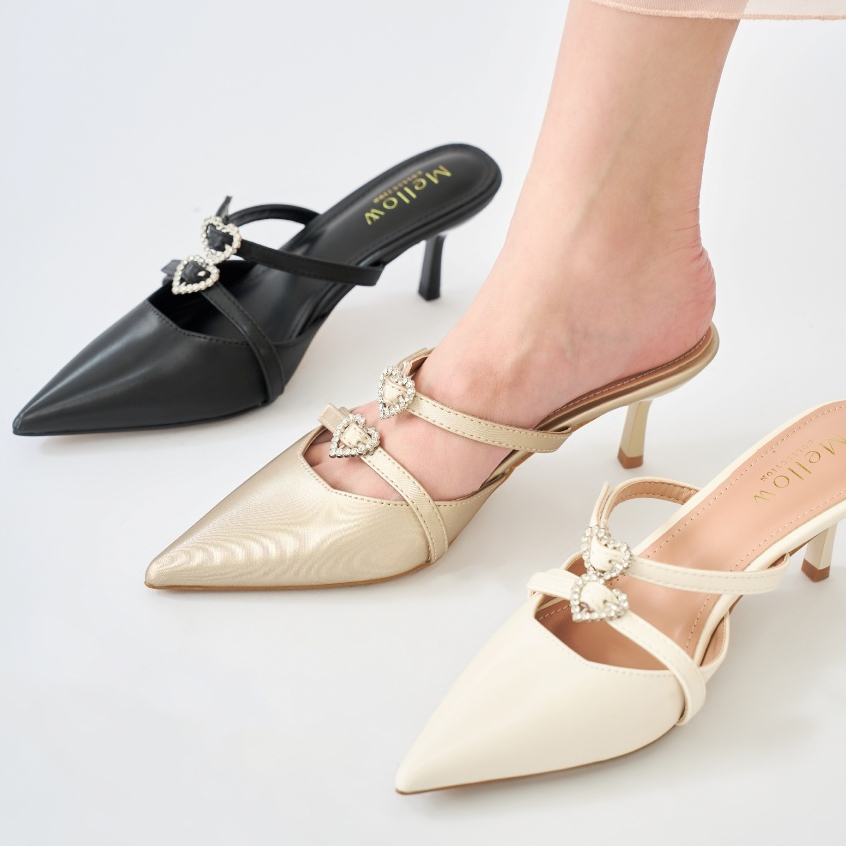 MellowCo รองเท้าส้นสูงหัวแหลม รุ่น Call Me Camellia M12-4530