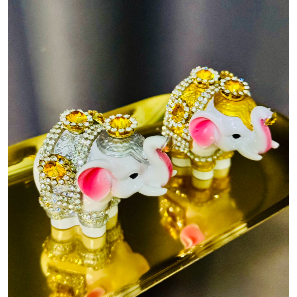 ส่งด่วน ☀️ ราคาต่อตัว 🐘 ช้างพระแม่ลักษมี​ ​เงิน ทอง ถวายขอพร​ การงาน​ การเงิน ราคาต่อตัว ขนาด 2 นิ้ว - รูปที่ 2