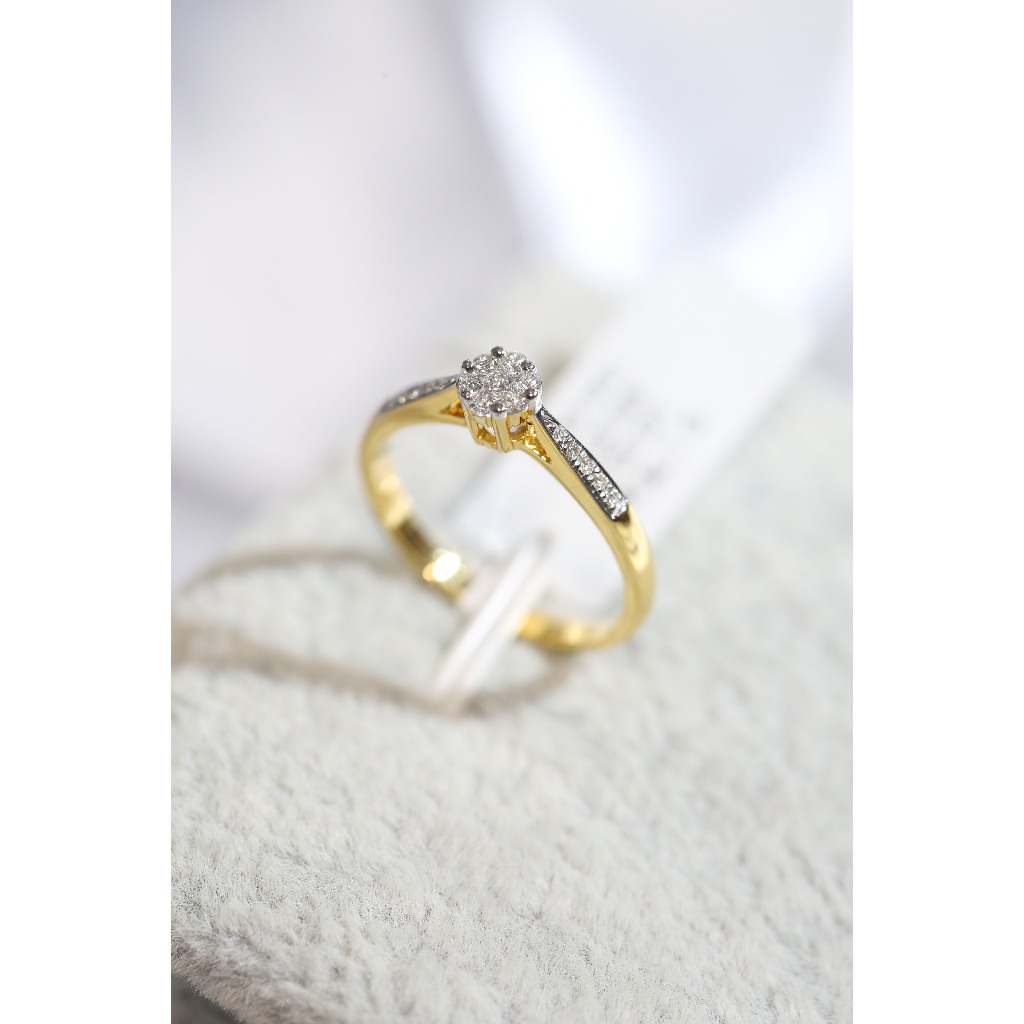 [DR730] แหวนกระจุกบ่าข้างเพชรแท้ ทอง 9K เพชรแท้รวม 0.13 กะรัต 17 เม็ด น้ำหนักทอง 1.78 g. ไซต์พร้อมส่
