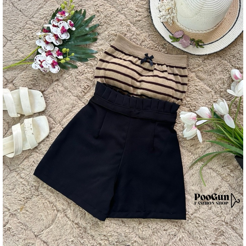 Set2ชิ้น ชุดเซ็ต เสื้อเกาะอก + กางเกงขาสั้นเอวจีบ เสื้อผ้าแฟชั่น By.PooGun Shop