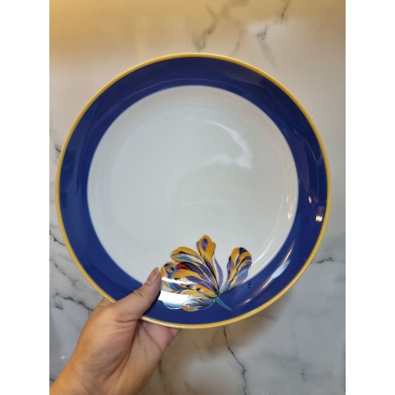 จานอาหารKenzoมือสองสภาพสวย