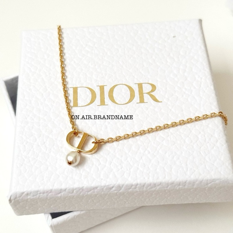 🎉ถูกสุด💯ของแท้👍🏻New dior petit CD necklace สร้อยคอ มุก รุ่นสุดฮิต